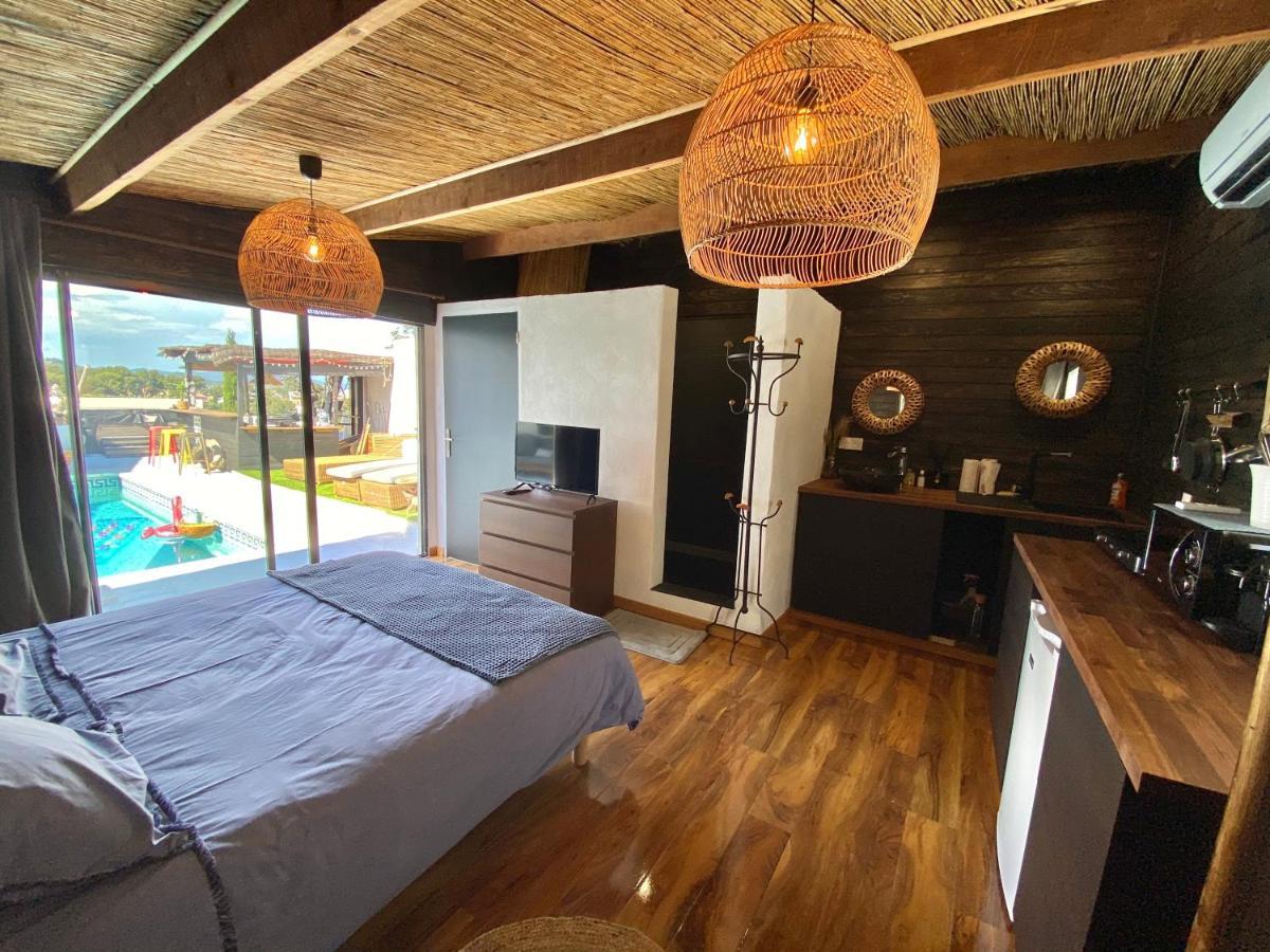 Bastide De La Joie De Vivre Ξενοδοχείο Ιέρ Εξωτερικό φωτογραφία