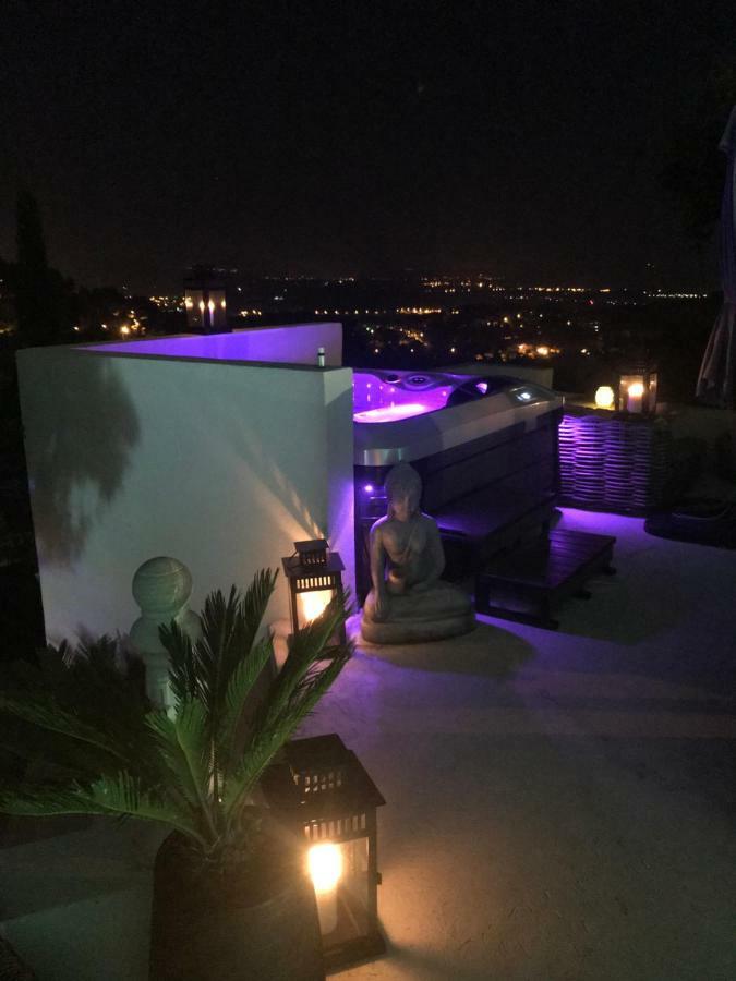 Bastide De La Joie De Vivre Ξενοδοχείο Ιέρ Εξωτερικό φωτογραφία
